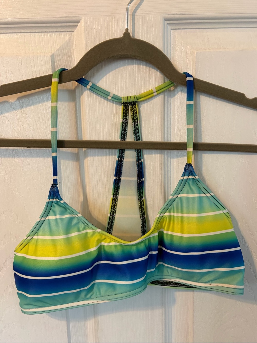 Striped Delia’s Blue, Yellow, Green, White Bikini Top size Junior’s Medium